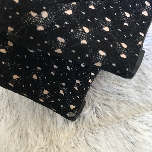 MISSONI LACE WEDGE PEEPTOE BOOTIES 6 - Picture 11 of 11